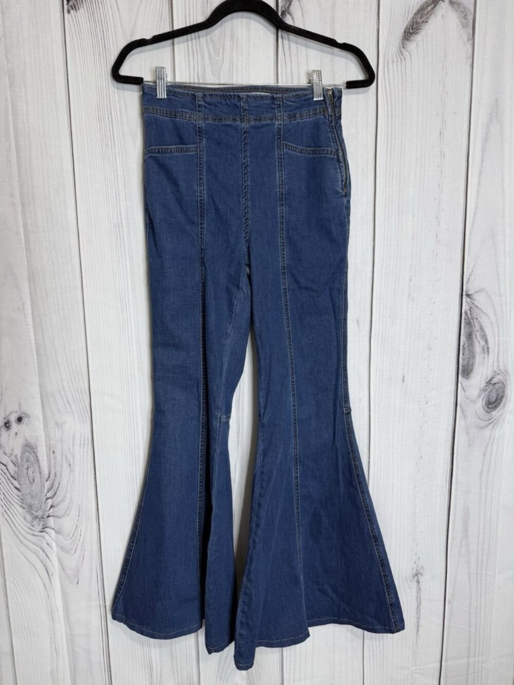 We The Free People Blue Jeans Sz 27x29 Flare Leg Bell Bottom Side Zip High Rise